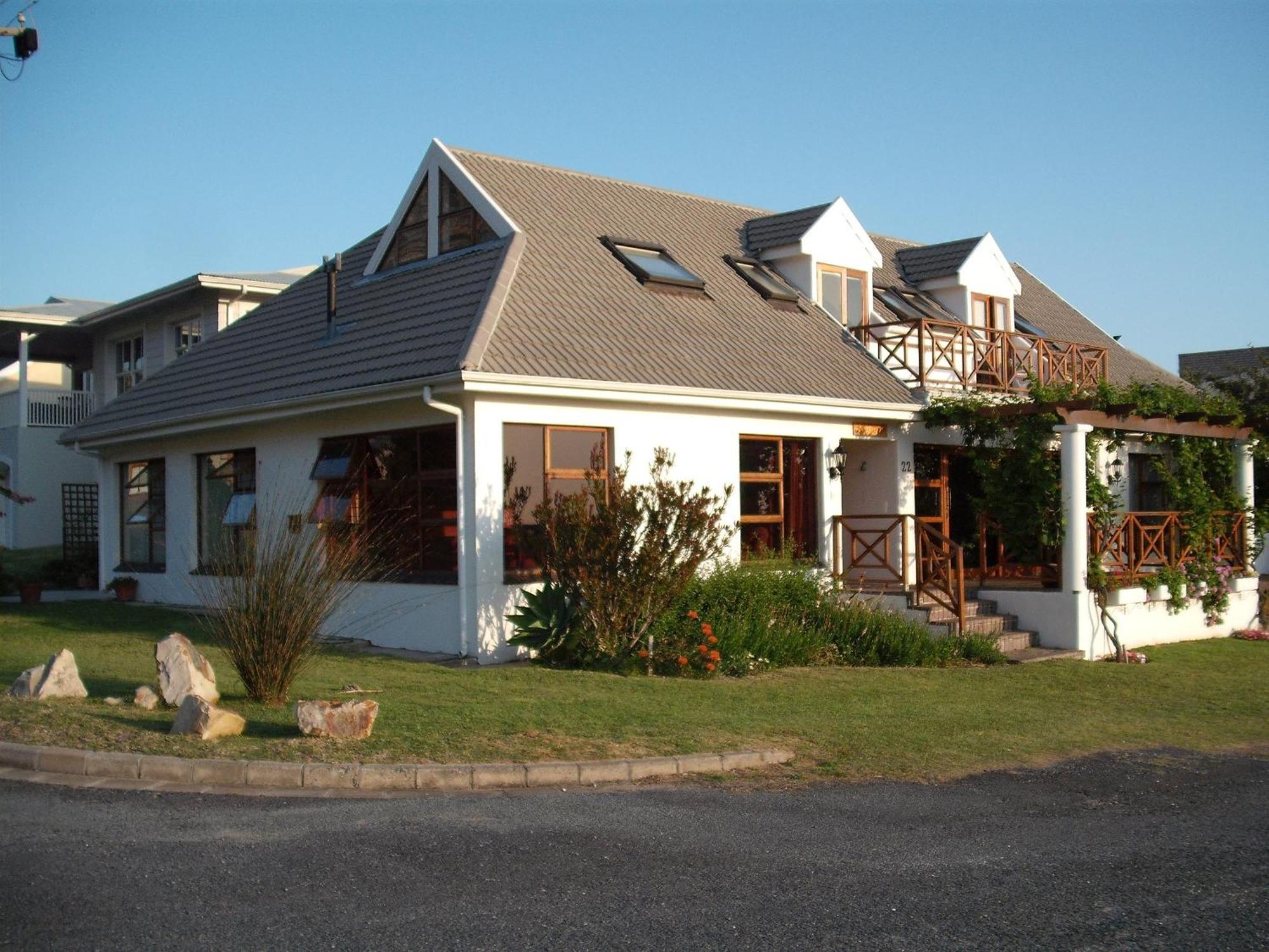 Hermanus At Rikis Self Catering Apartment Exterior foto